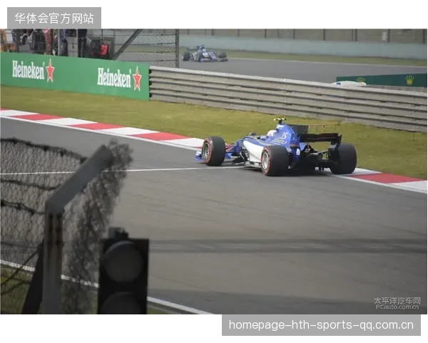 F1赛事车手形象管理与个人赞助案例分析——速度中的智慧与魅力