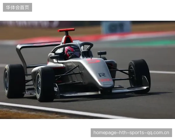 F1赛车手颈部力量训练法：提升赛道表现的秘密武器